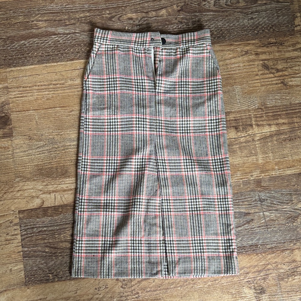 Lush Plaid Midi Skirt in Red and Black